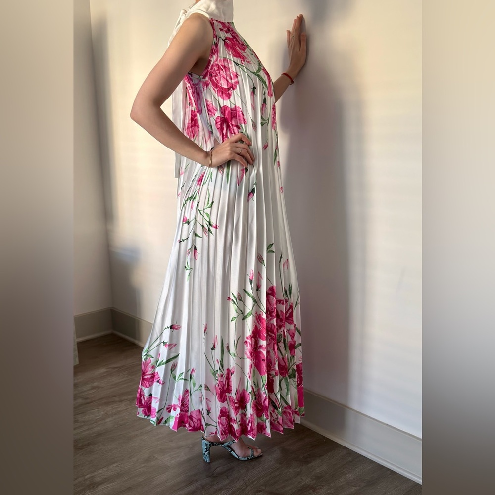 NEW Floral Maxi Dress - Pink and White - Picture 5 of 5